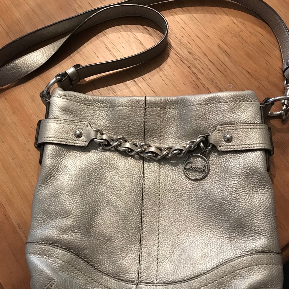 Authentic Coach - image 1